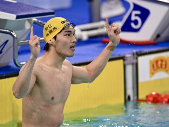 徐嘉余实现全运赛场“四连冠”