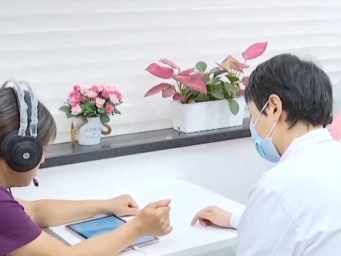 阿尔茨海默病有什么症状？如何降低发病风险？